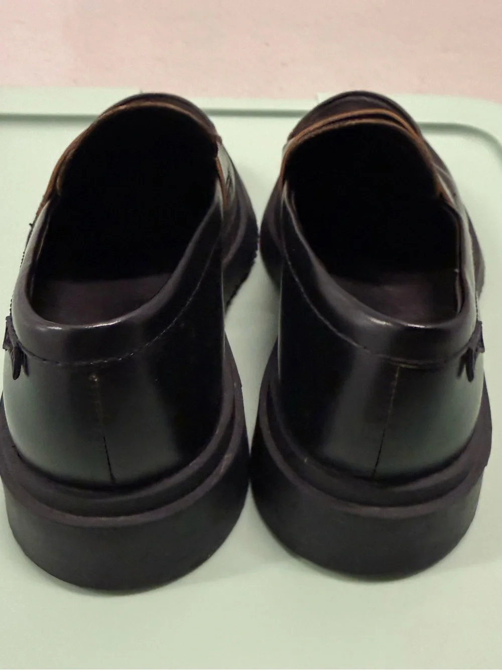 Camper Walden Black Leather Loafers - Picture 12 of 13